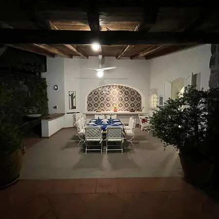 Enaria Ischia