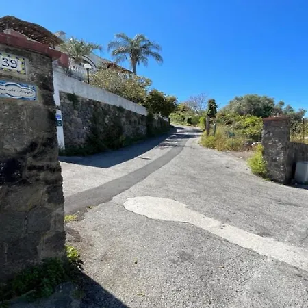 Enaria Ischia