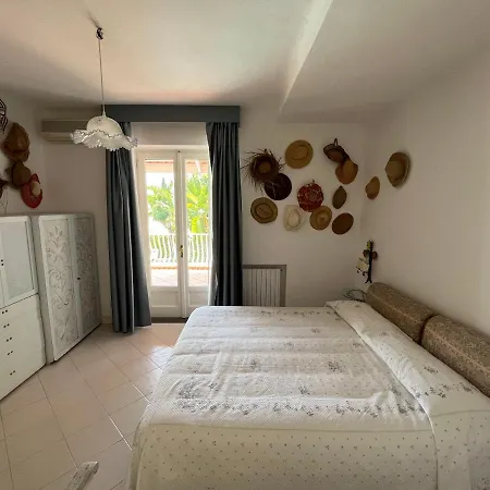 Enaria Ischia